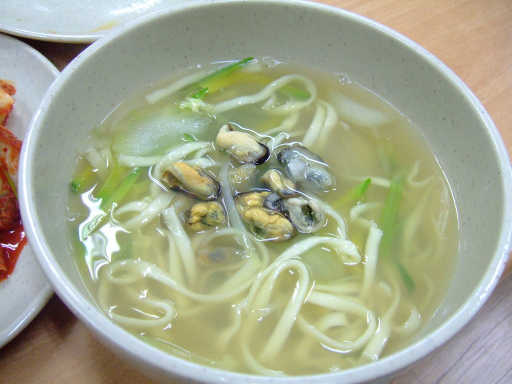 유명족발 이미지