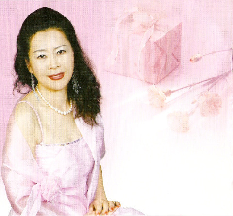 윤정 이미지